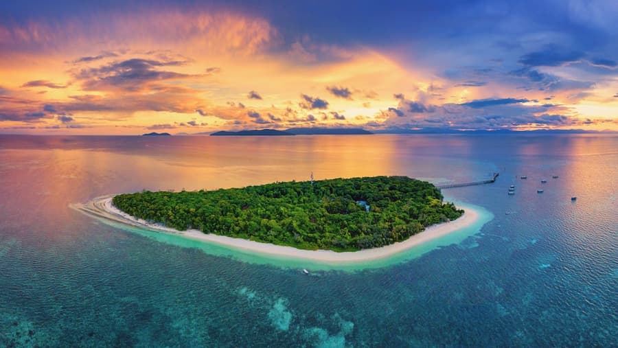 Green Island Resort