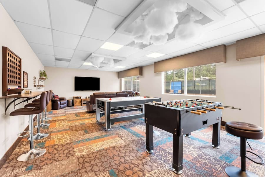 Best Western Rocky Mountain Lodge