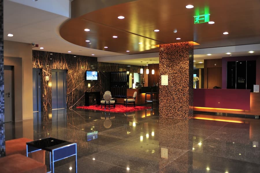 Axis Porto Business & Spa Hotel
