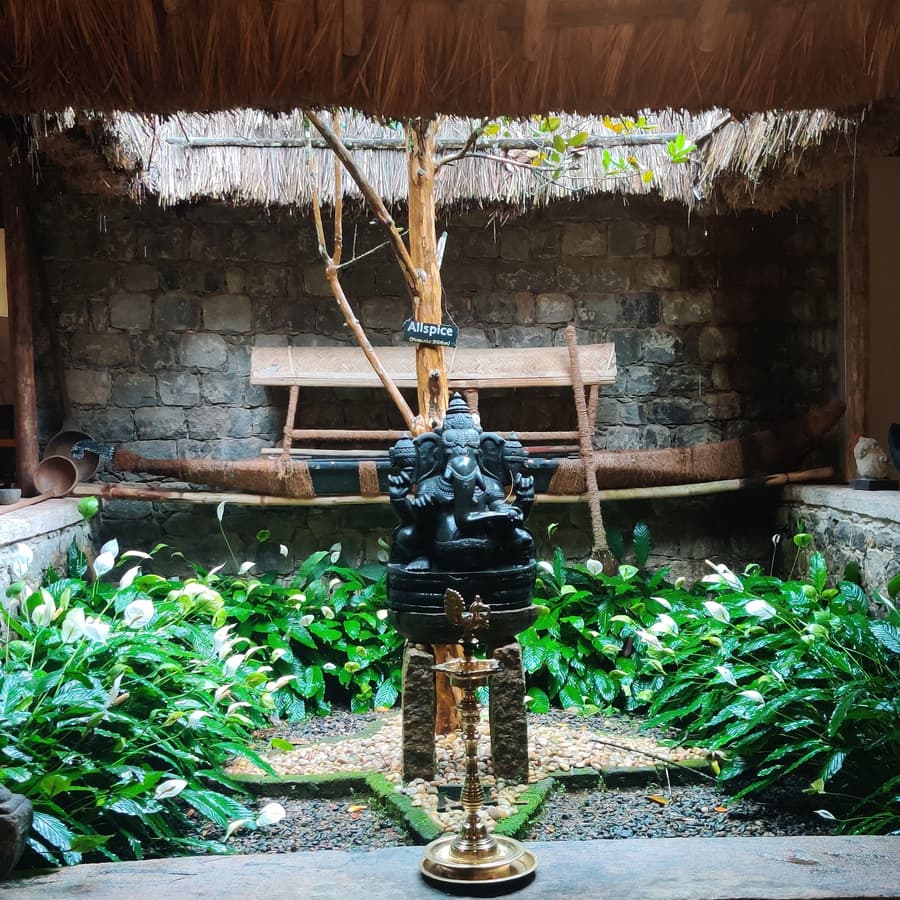 Amritara Shalimar Spice Garden Resort & Spa