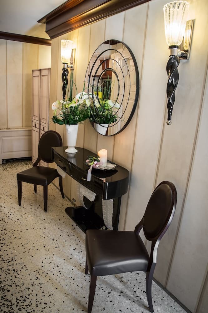 Victoria Hotel Letterario