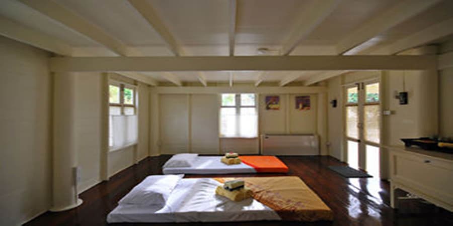Baan Bayan Beach Hotel