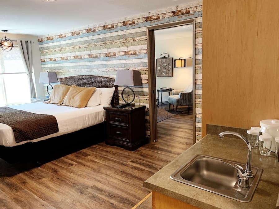 Stratford Inn