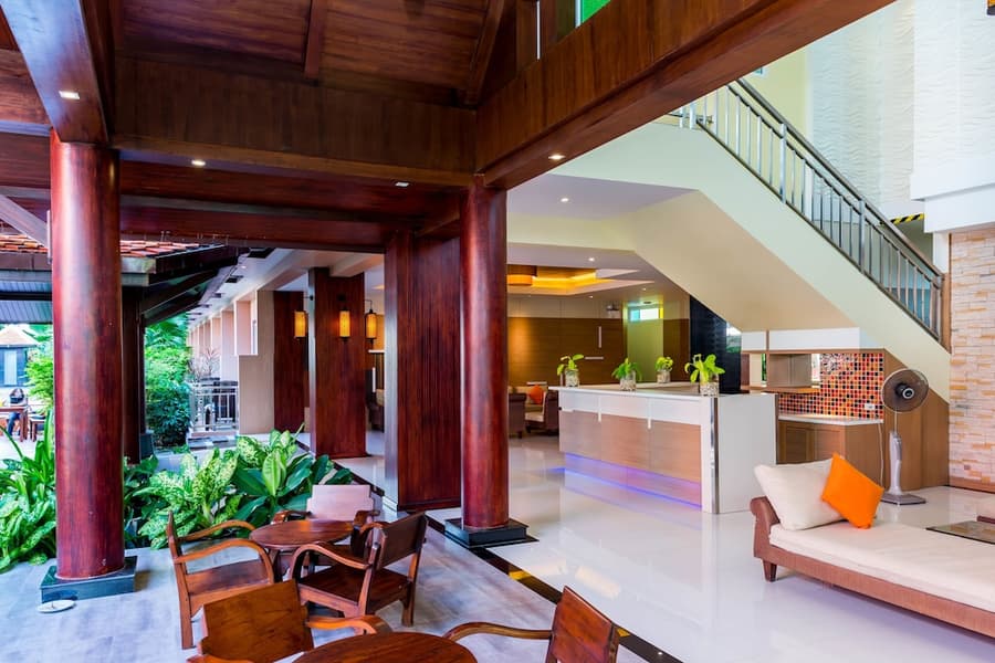 Nipa Resort