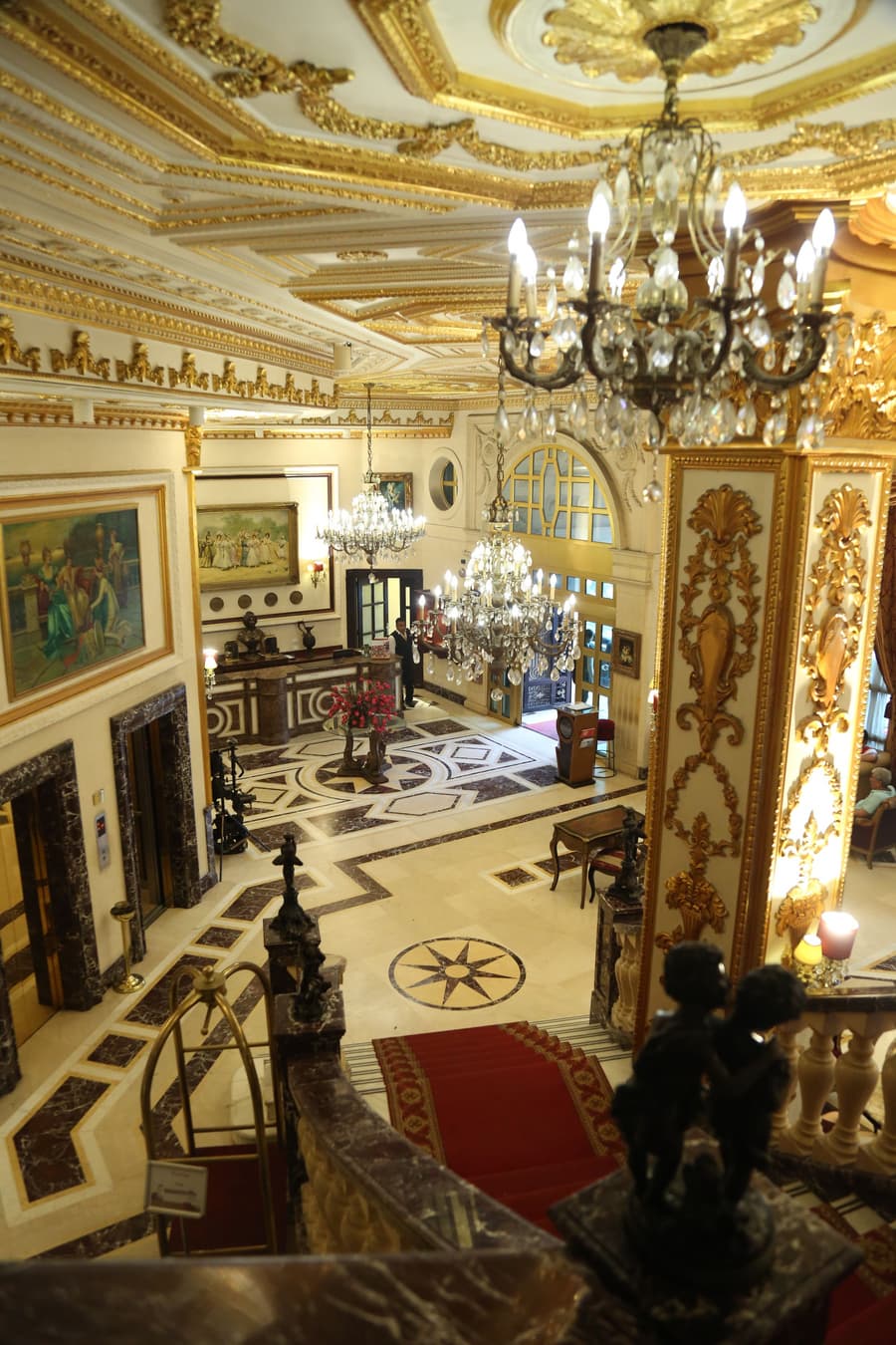 Serenada Golden Palace - Boutique Hotel