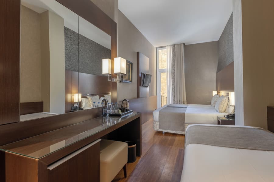 Hotel Barcelona Colonial