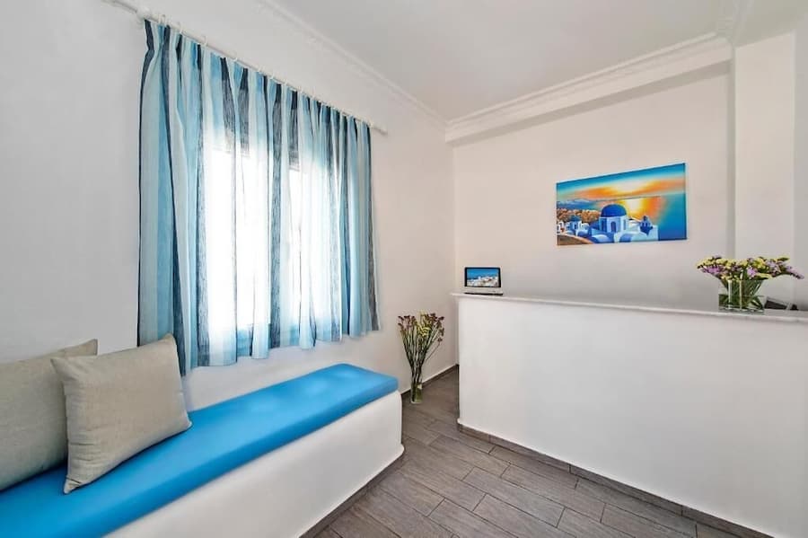 Alizea Villas & Suites