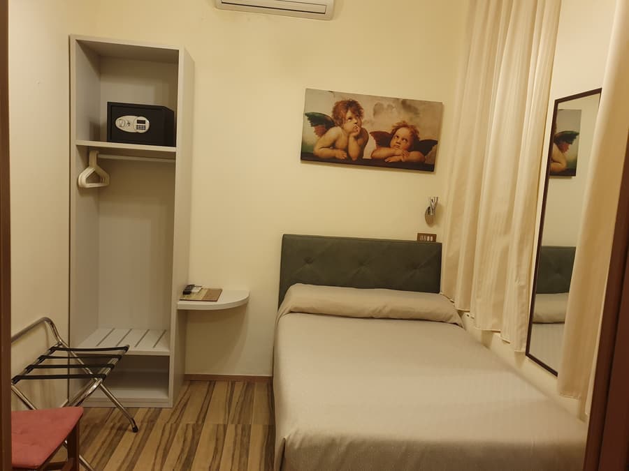 Hotel Ester