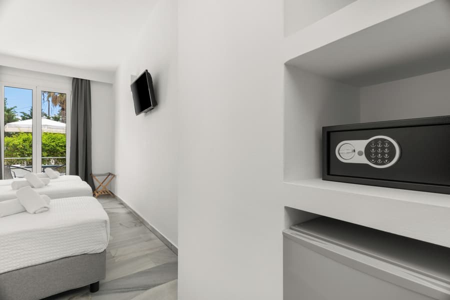 Polos Hotel by GHH