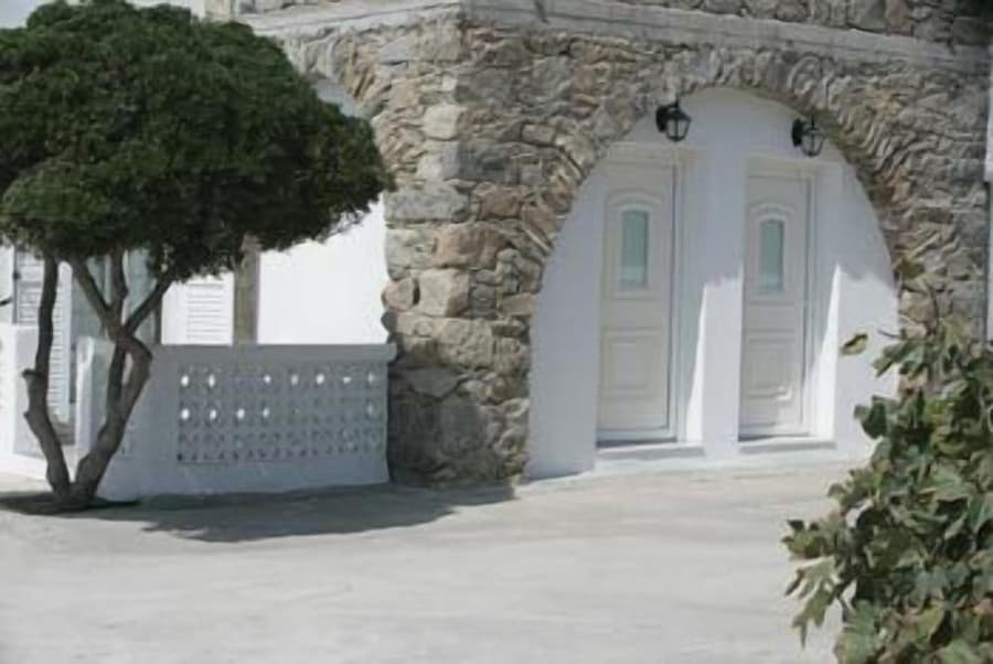 Peter's Studio