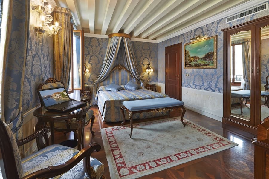 Hotel Canal Grande