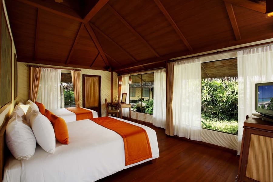 Centara Koh Chang Tropicana Resort