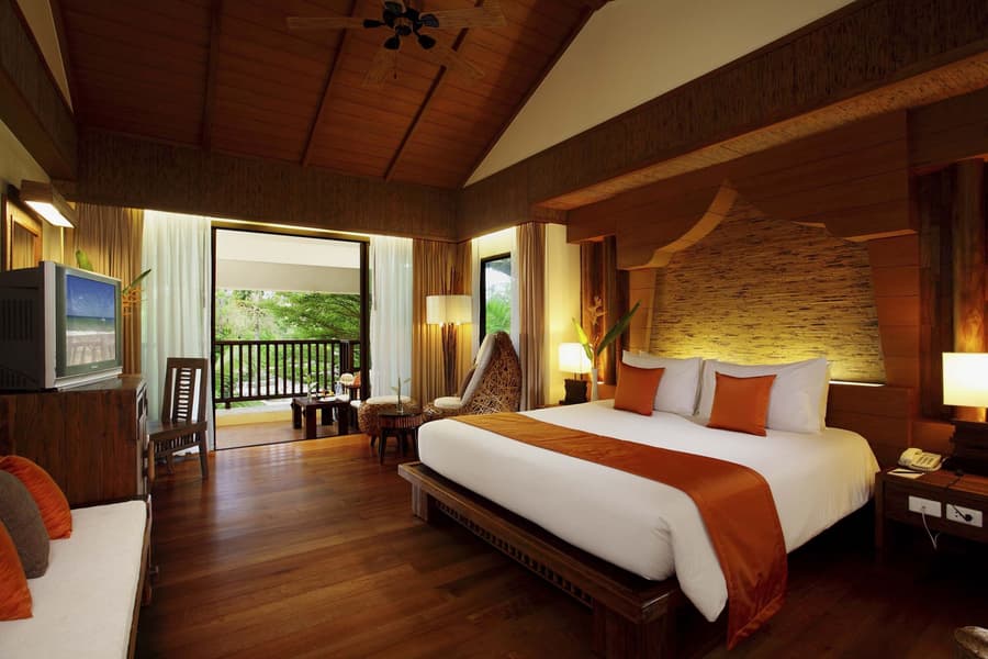 Centara Koh Chang Tropicana Resort