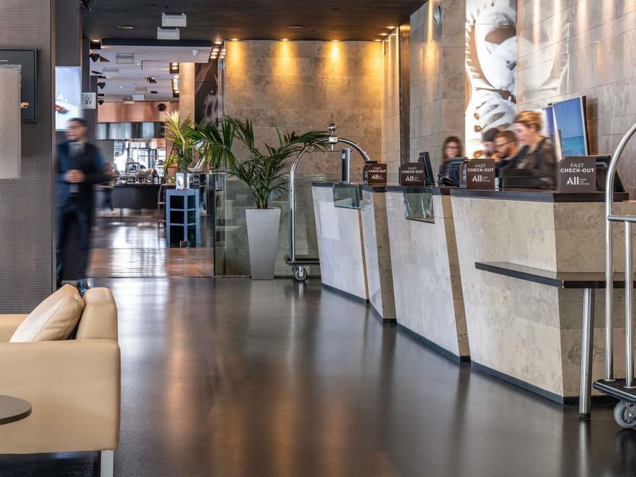 Novotel Barcelona City