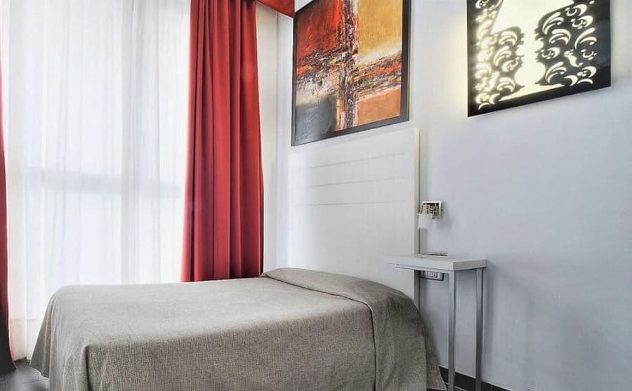 Hotel Aaron