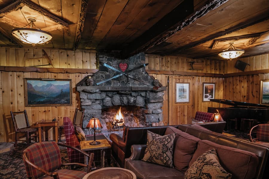 Tamarack Lodge and Resort