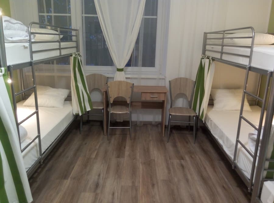Lorf Hostel&Apartments