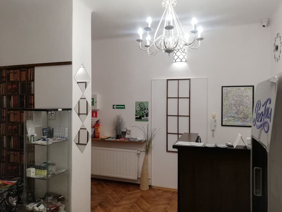 Lorf Hostel&Apartments