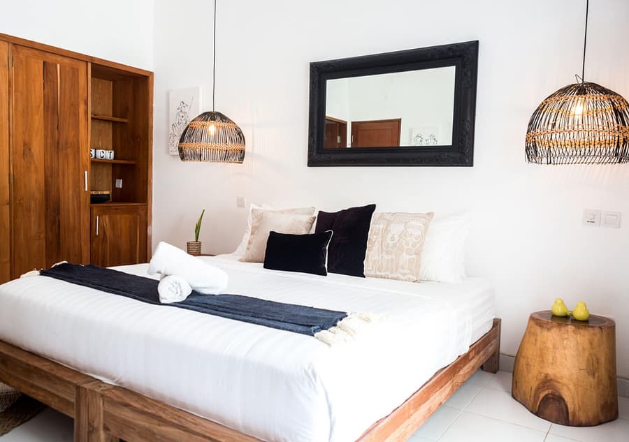 Ohana's Beachfront Resort & Beach Club