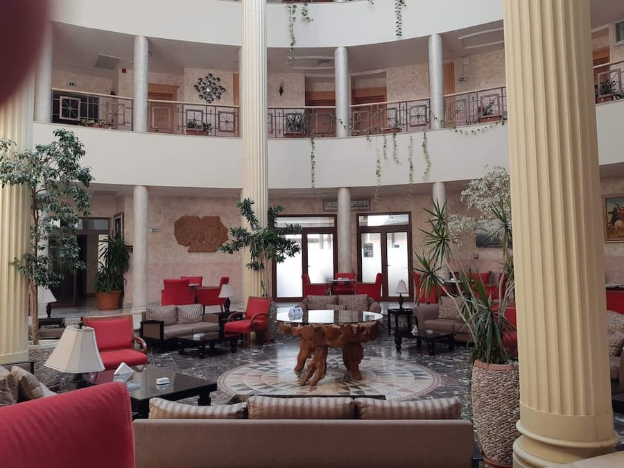 Julius Hotel