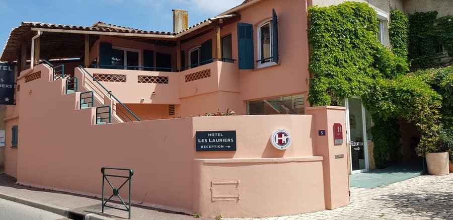 Hôtel Les Lauriers