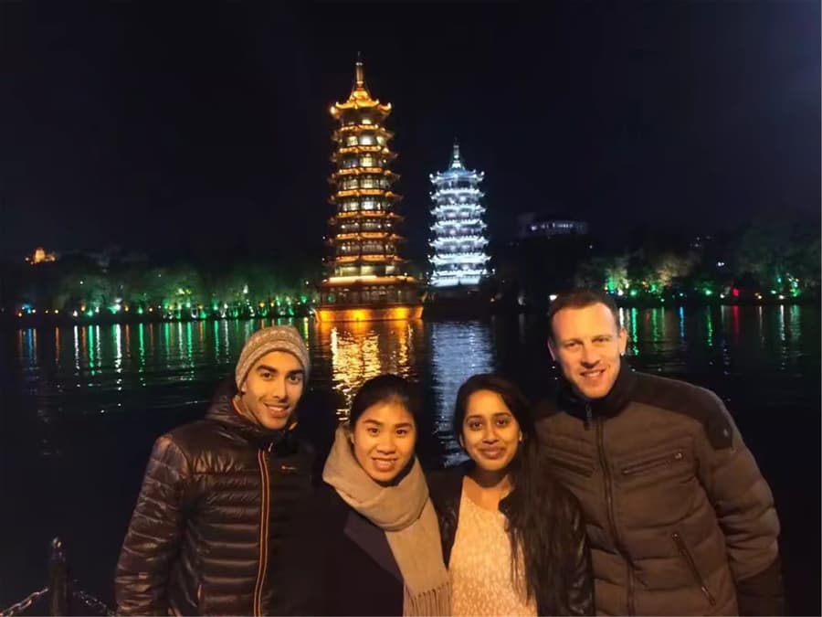 Wing Hotel Guilin - Central Square
