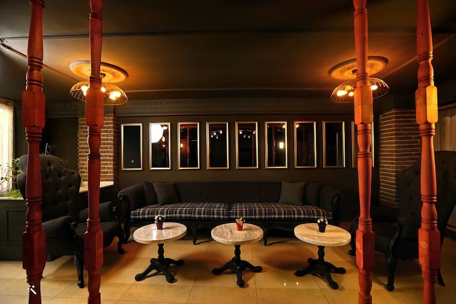 Hotel Zade