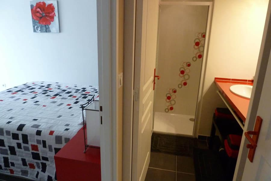 En Rouge et Noir