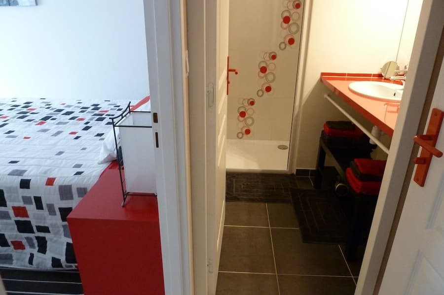 En Rouge et Noir