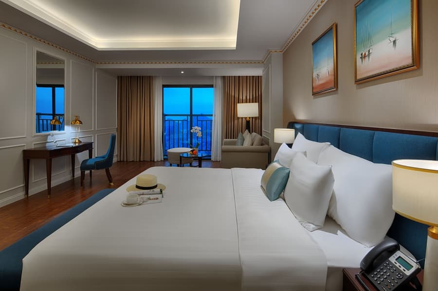 FLC Halong Bay Golf Club & Luxury Resort