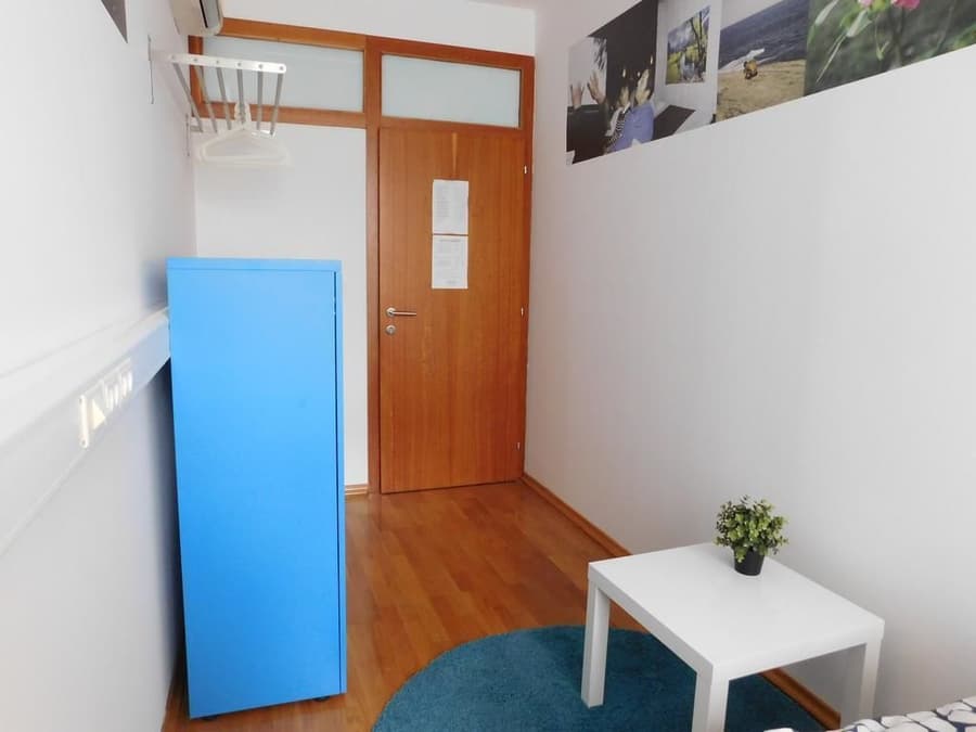 Hostel Bureau