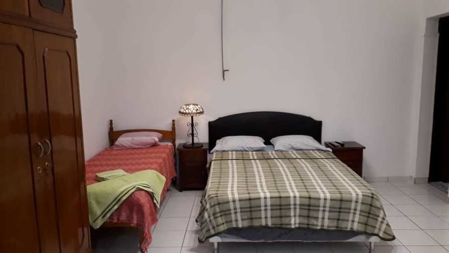 Hostal Residencial Leones de Castilla