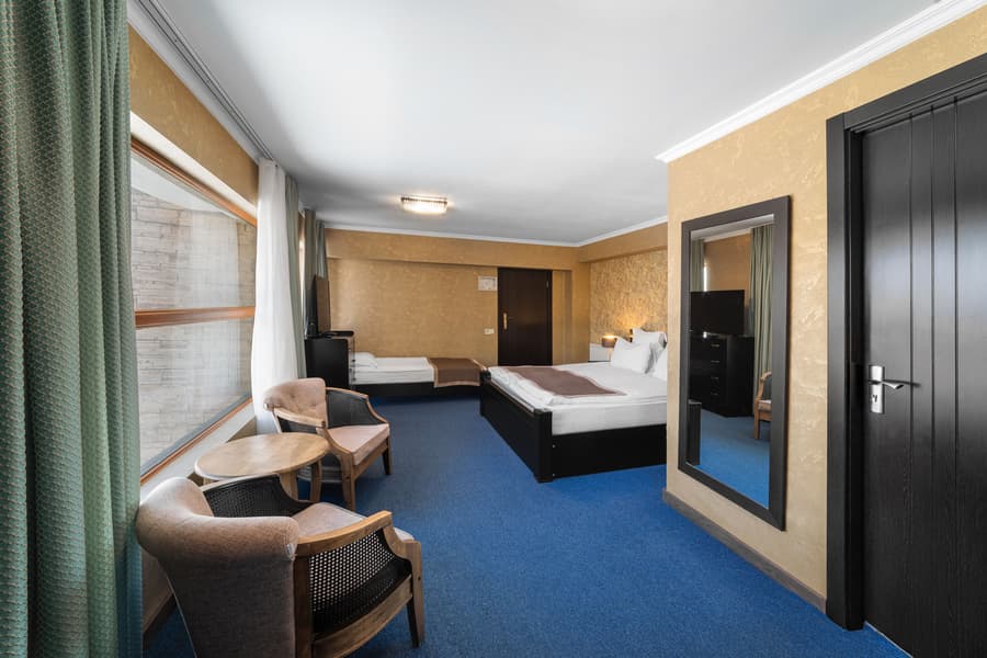 Good Aura Hotel