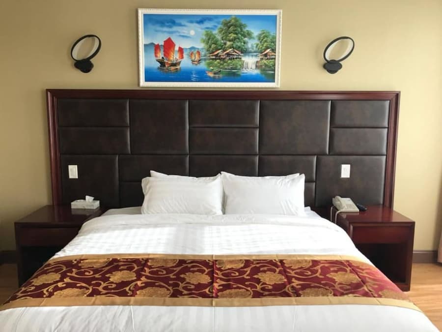 Queens Hotel