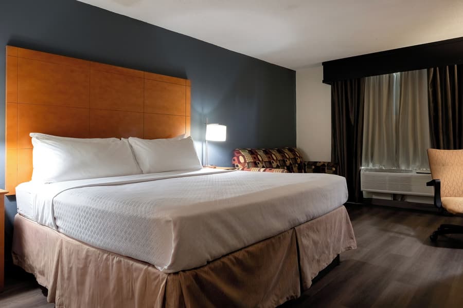 American Inn and Suites Ferndale