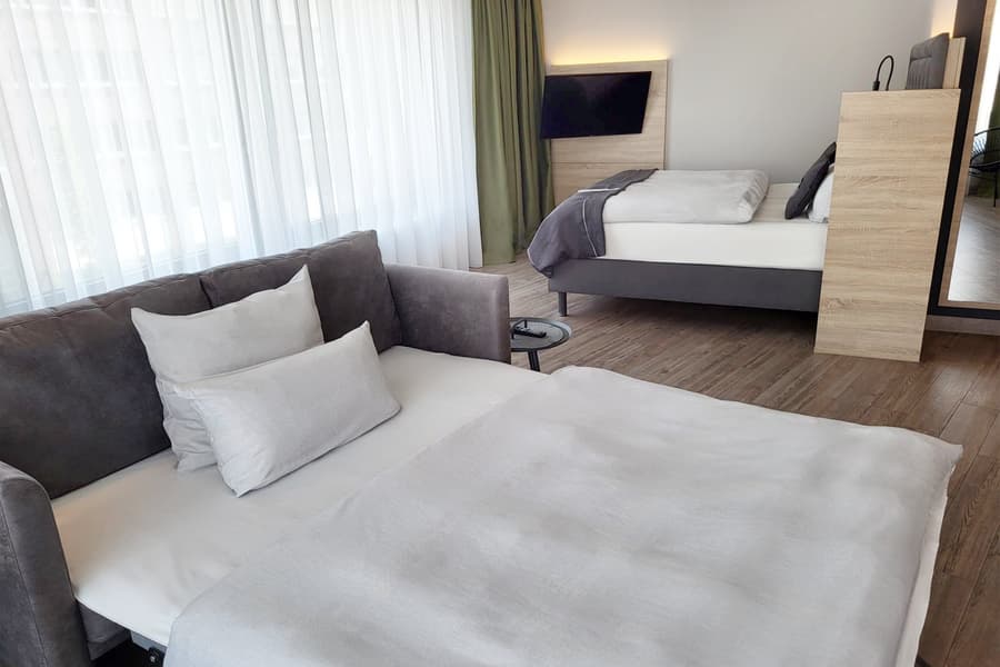 Holiday Inn - the niu, Crusoe Bremen Airport by IHG