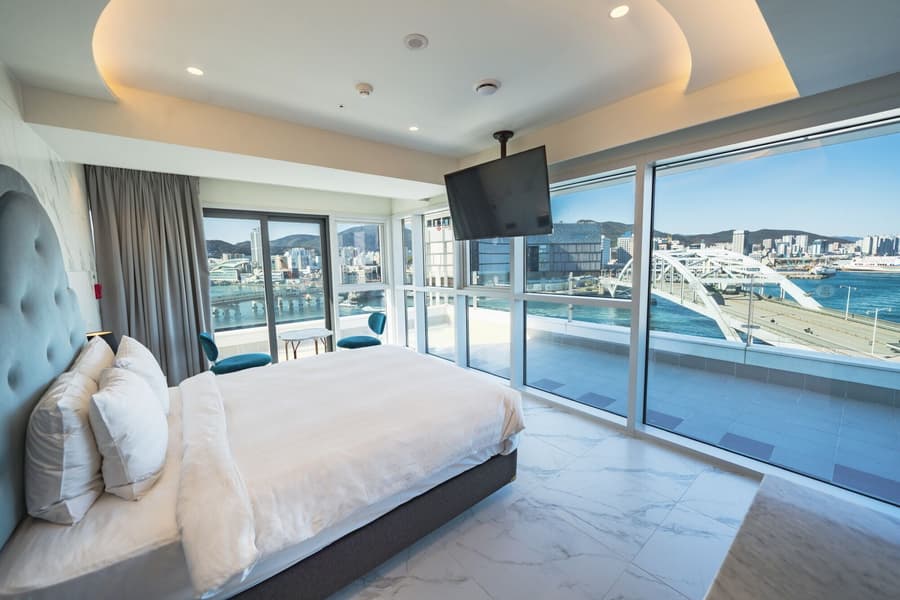 Lavalse Hotel