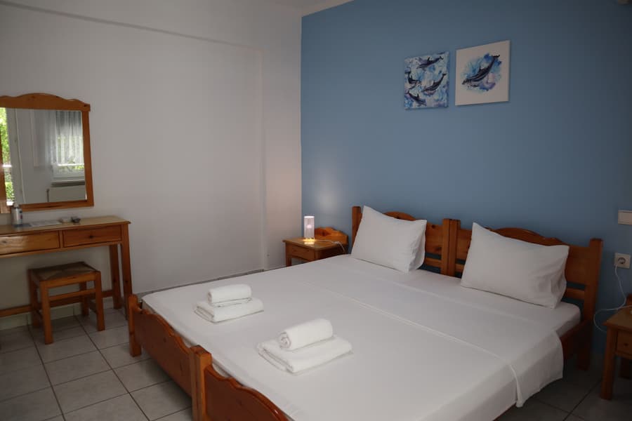 Delphin Rooms Sivota
