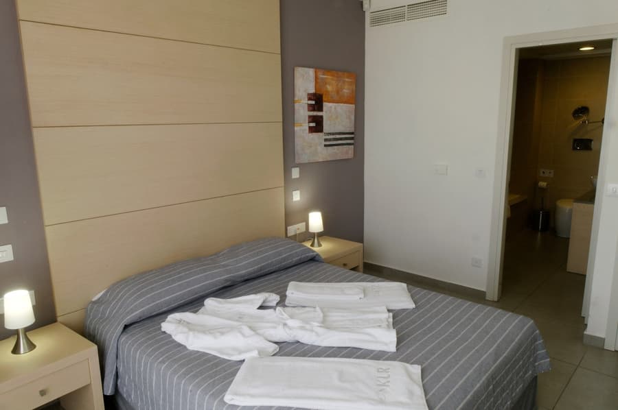 Blue Lagoon Kosher Hotel