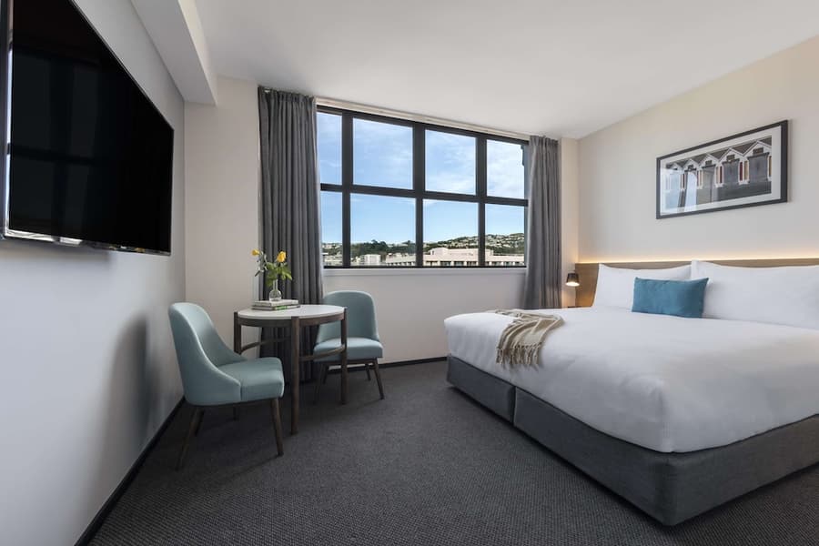 Oaks Wellington Hotel