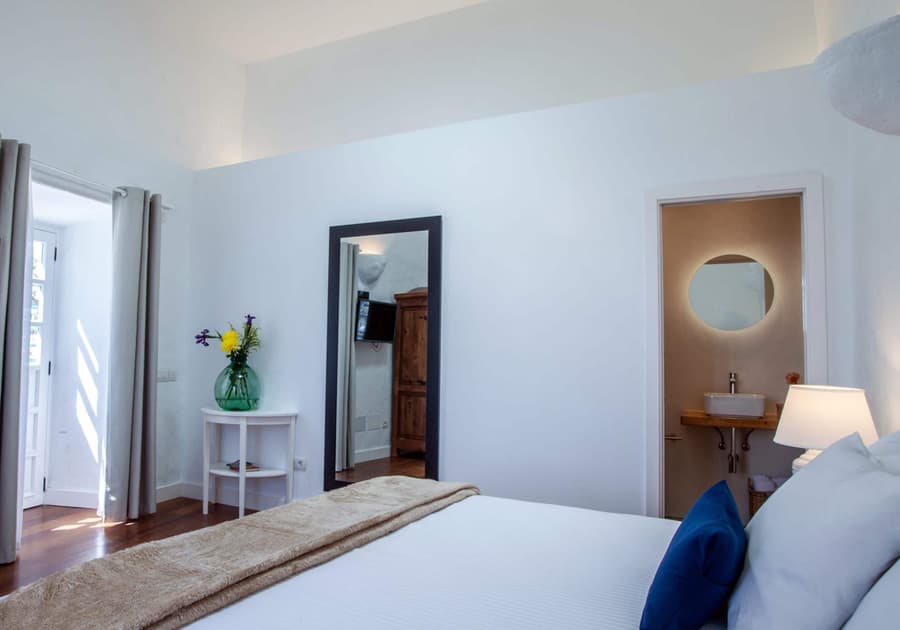 Los Lirios Hotel Rural