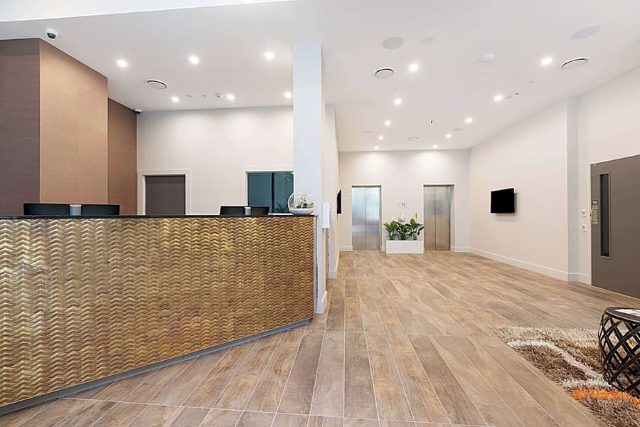 Ramada Suites By Wyndham Victoria Street West