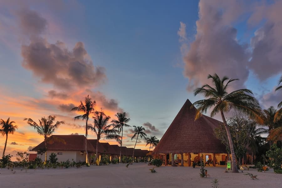 Cinnamon Velifushi Maldives