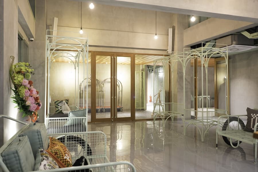Samsen Street Hotel