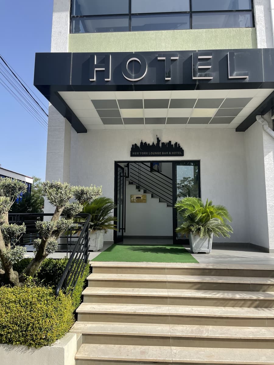 Hotel New York Kamez