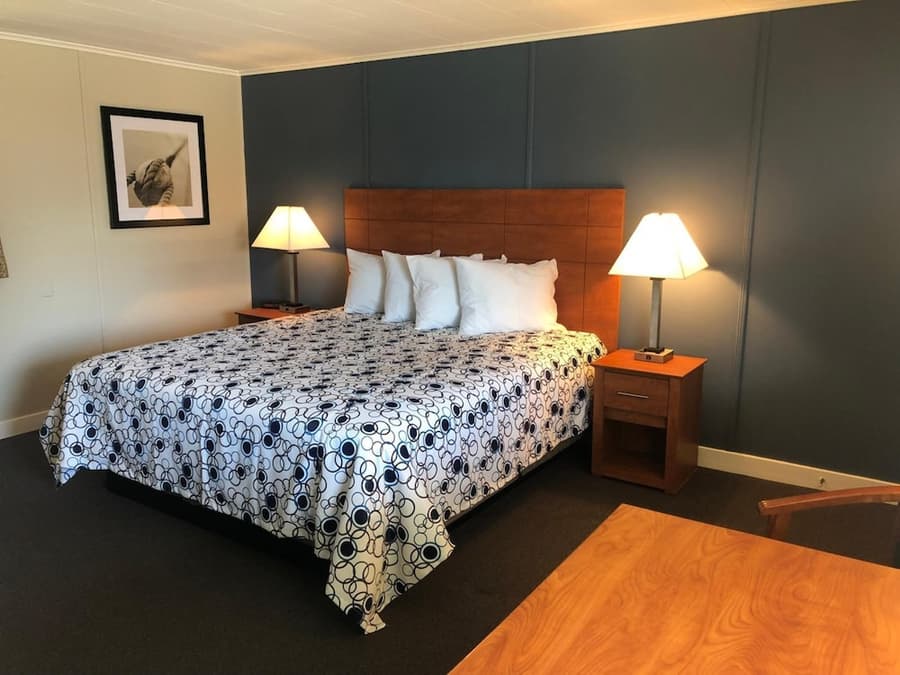 Edenbrook Motel