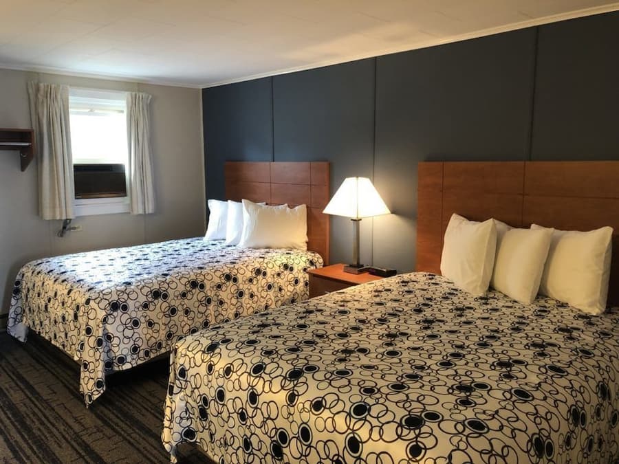 Edenbrook Motel