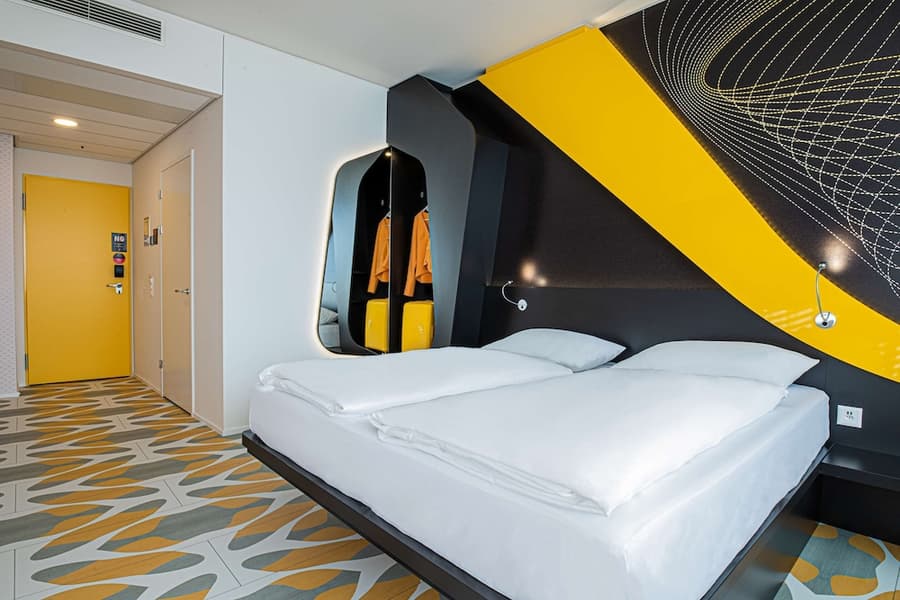 Prize by Radisson, Bern City