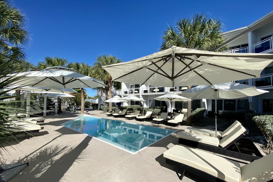 Grace Bay Suites