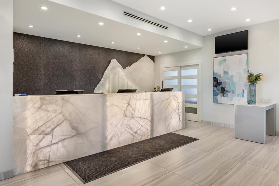 Executive Residency by Best Western Calgary City View North